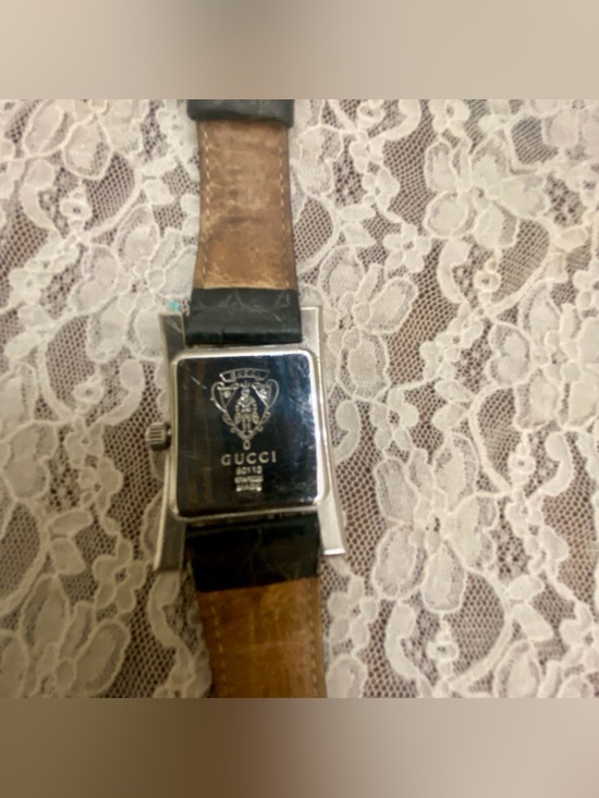 Gucci 80112 Swiss Made, Quartz Silver Tone with Rhinestones Unisex Watch main image 4